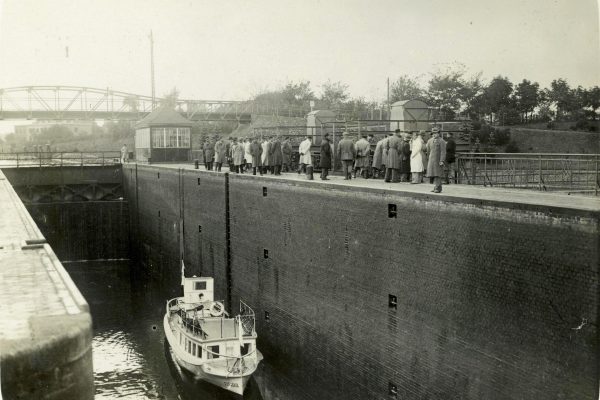 Śluza Okole na Kanale Bydgoskim, lata 1929-1939, źródło: Narodowe Archiwum Cyfrowe